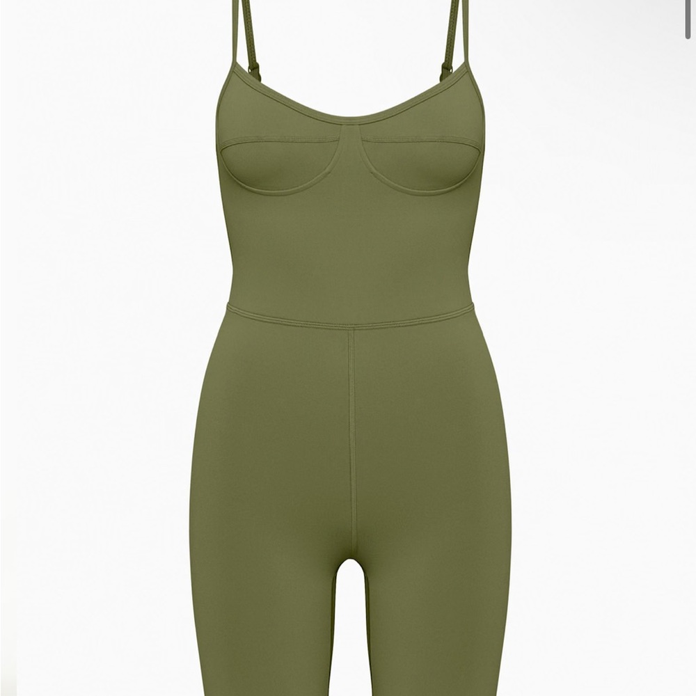 Aritzia Wilfred Free Wherever Romper